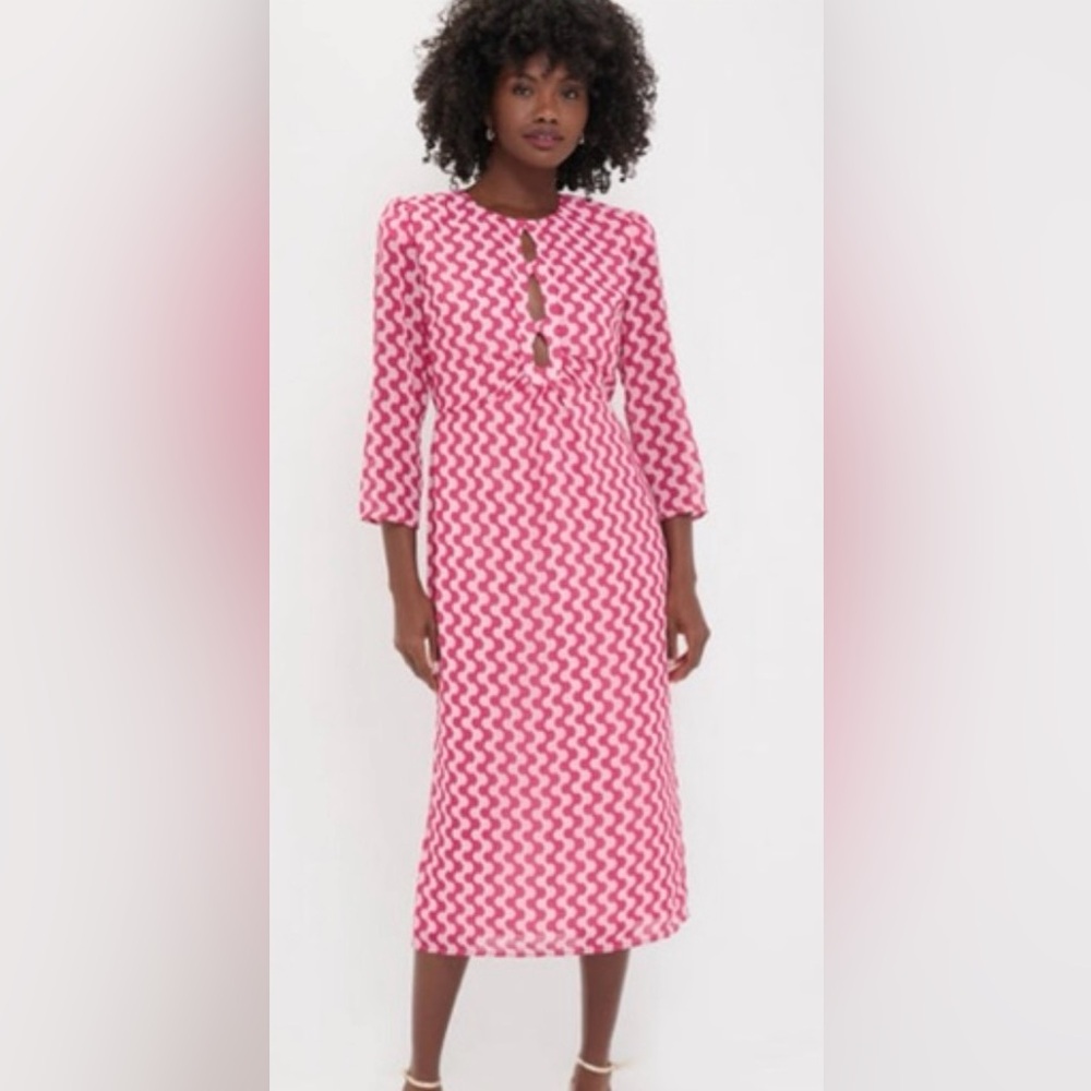 Tuckernuck Pink and White Zigzag Midi Dress
